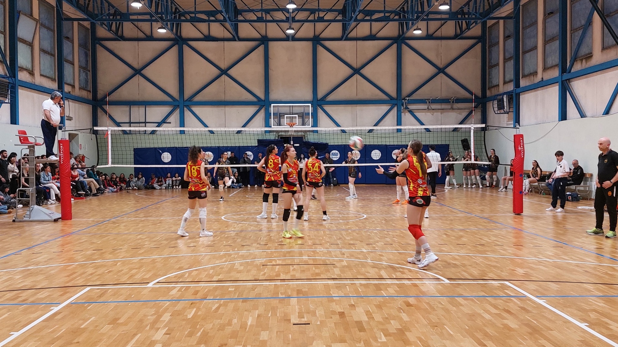 Play Off: gara 1 va alla Volare, Accademia superata in 5 set. Sabato si replica Play Off: gara 1 va alla Volare, Accademia superata in 5 set. Sabato si replica