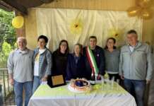 Nonna Cristina compie 102 anni, l’omaggio del Comune