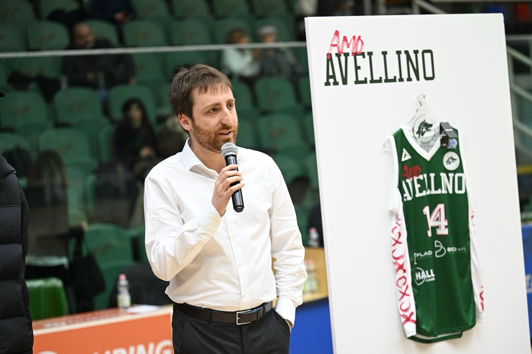 L’Avellino Basket saluta coach Alessandro Crotti L’Avellino Basket saluta coach Alessandro Crotti