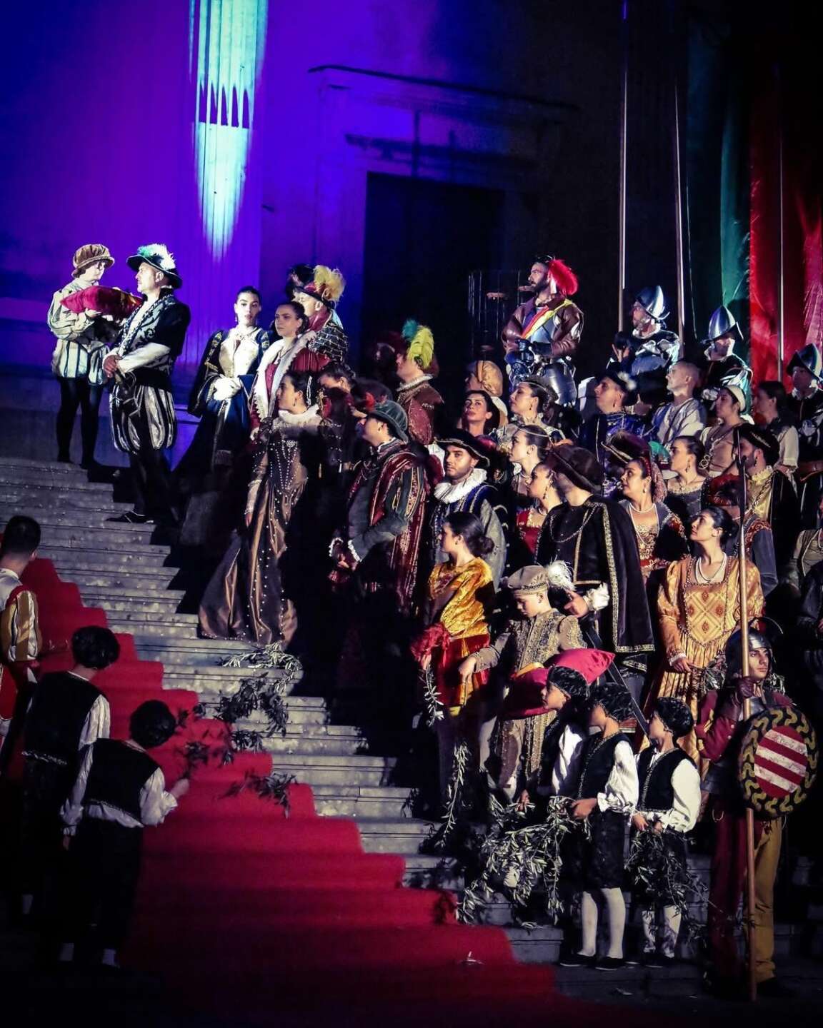 FOTO/ Successo per la rievocazione dell’ingresso di Carlo V a Cava de’ Tirreni nel 1535 FOTO/ Successo per la rievocazione dell’ingresso di Carlo V a Cava de’ Tirreni nel 1535