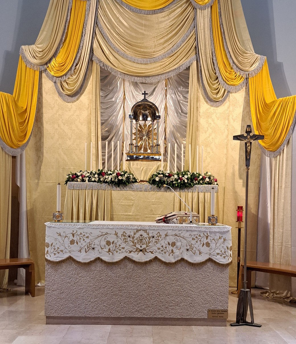 solennit224 del corpus domini domani la processione che si concluder224 a piazza san modesto
