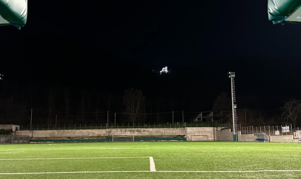 Malore durante una partita di calcio: Diego lotta tra la vita e la morte Malore durante una partita di calcio: Diego lotta tra la vita e la morte