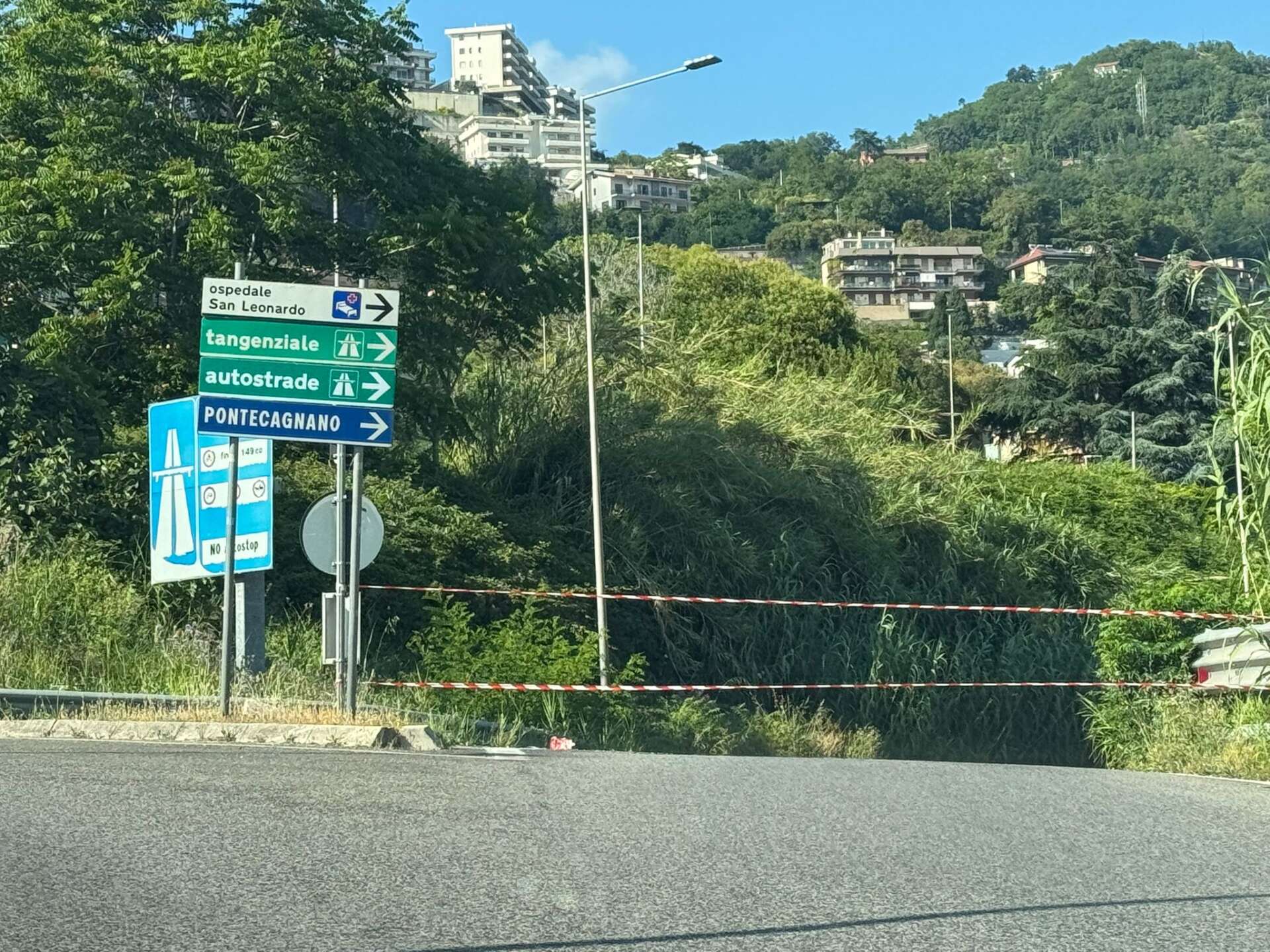 incidente a salerno chiuso tratto tangenziale tra torrione e pastena sud