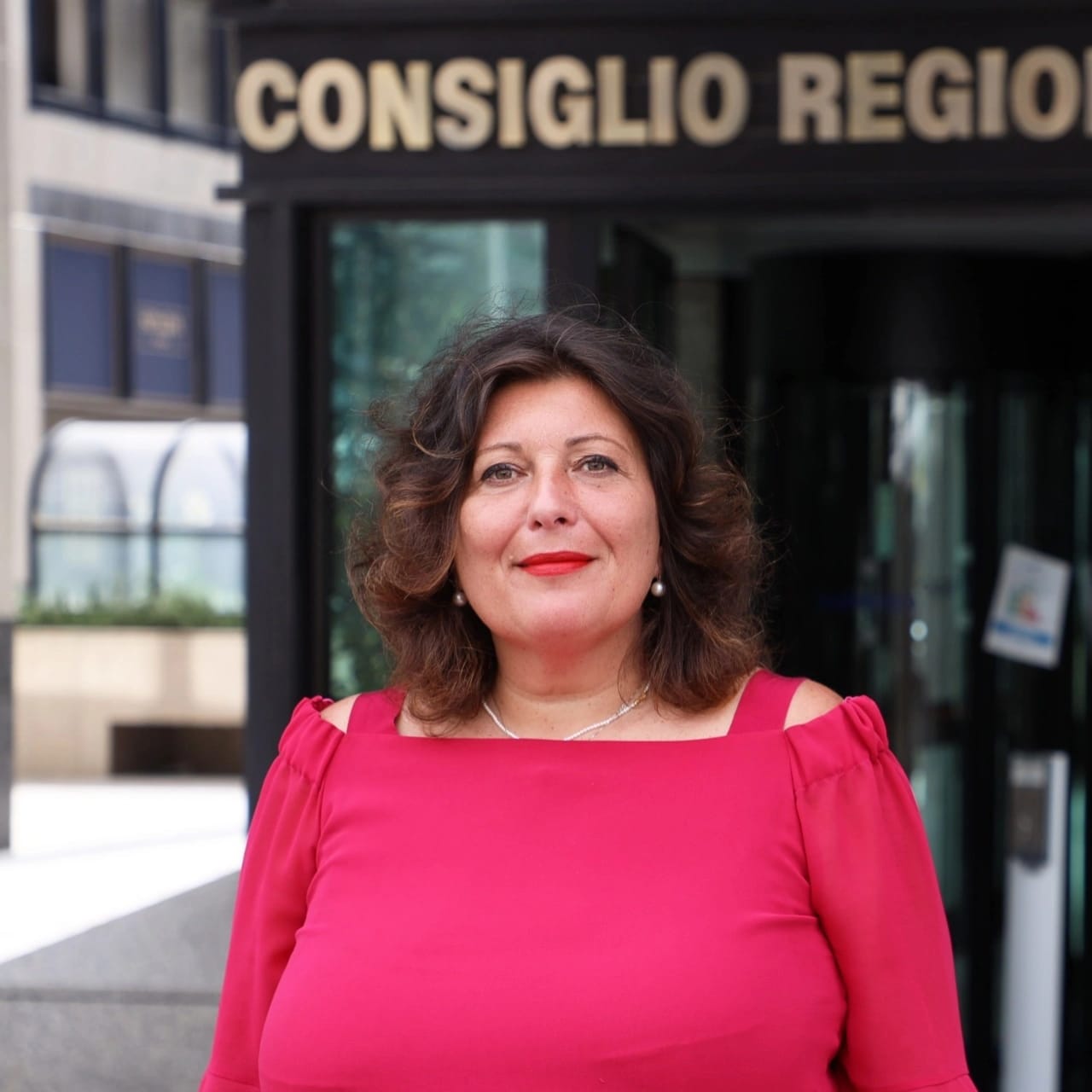 Trasnova, Ciarambino: “Al fianco dei lavoratori senza se e senza ma” Trasnova, Ciarambino: “Al fianco dei lavoratori senza se e senza ma”