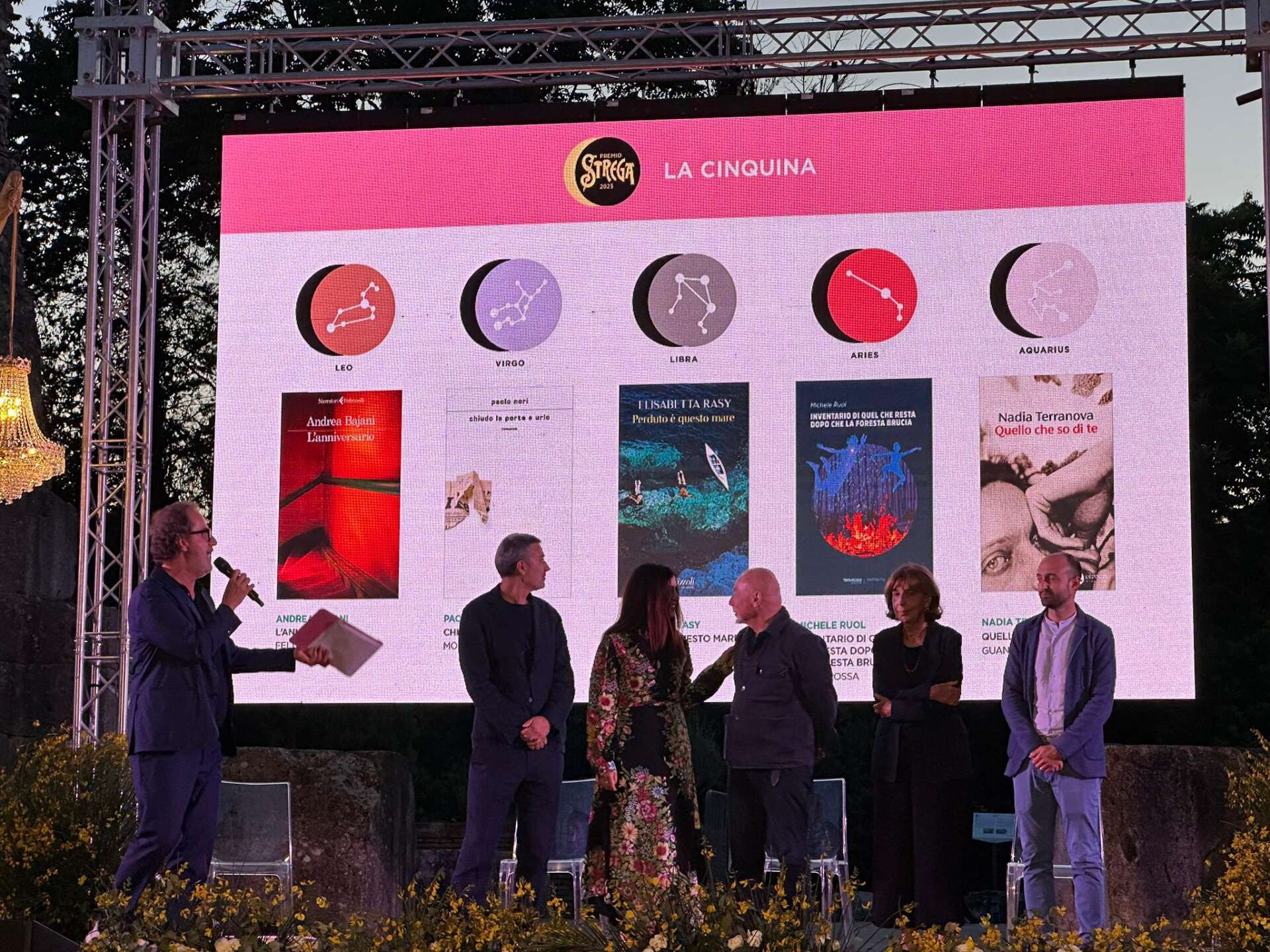 Premio Strega 2025, annunciata la cinquina: Bajani il favorito