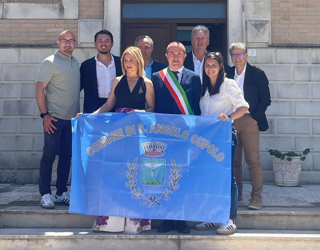 Nuova Amministrazione a Sant’Angelo a Cupolo: il Sindaco De Pierro ufficializza la squadra Nuova Amministrazione a Sant’Angelo a Cupolo: il Sindaco De Pierro ufficializza la squadra