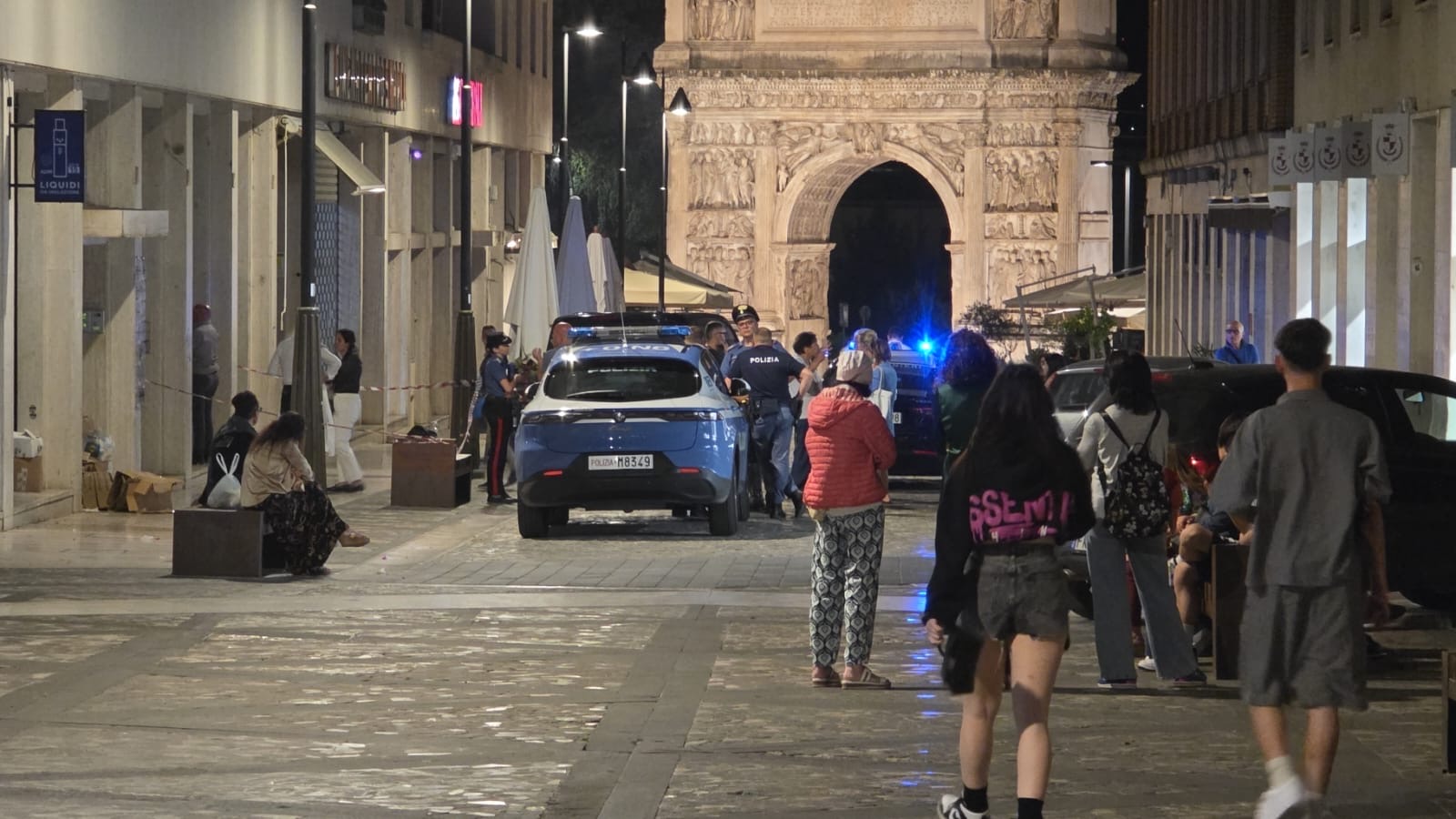 Tragedia in città: giù dal soppalco, 70enne perde la vita Tragedia in città: giù dal soppalco, 70enne perde la vita