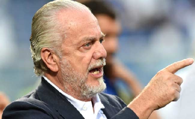 “Quando vi vedo mi tocco le pa*le”: De Laurentiis contro i giornalisti. Odg Abruzzo: “È bullismo” “Quando vi vedo mi tocco le pa*le”: De Laurentiis contro i giornalisti. Odg Abruzzo: “È bullismo”