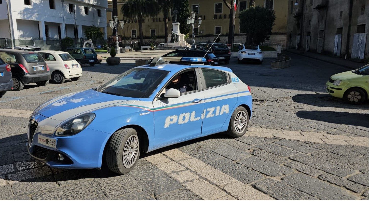 rissa al bar polizia denuncia sette persone nel casertano