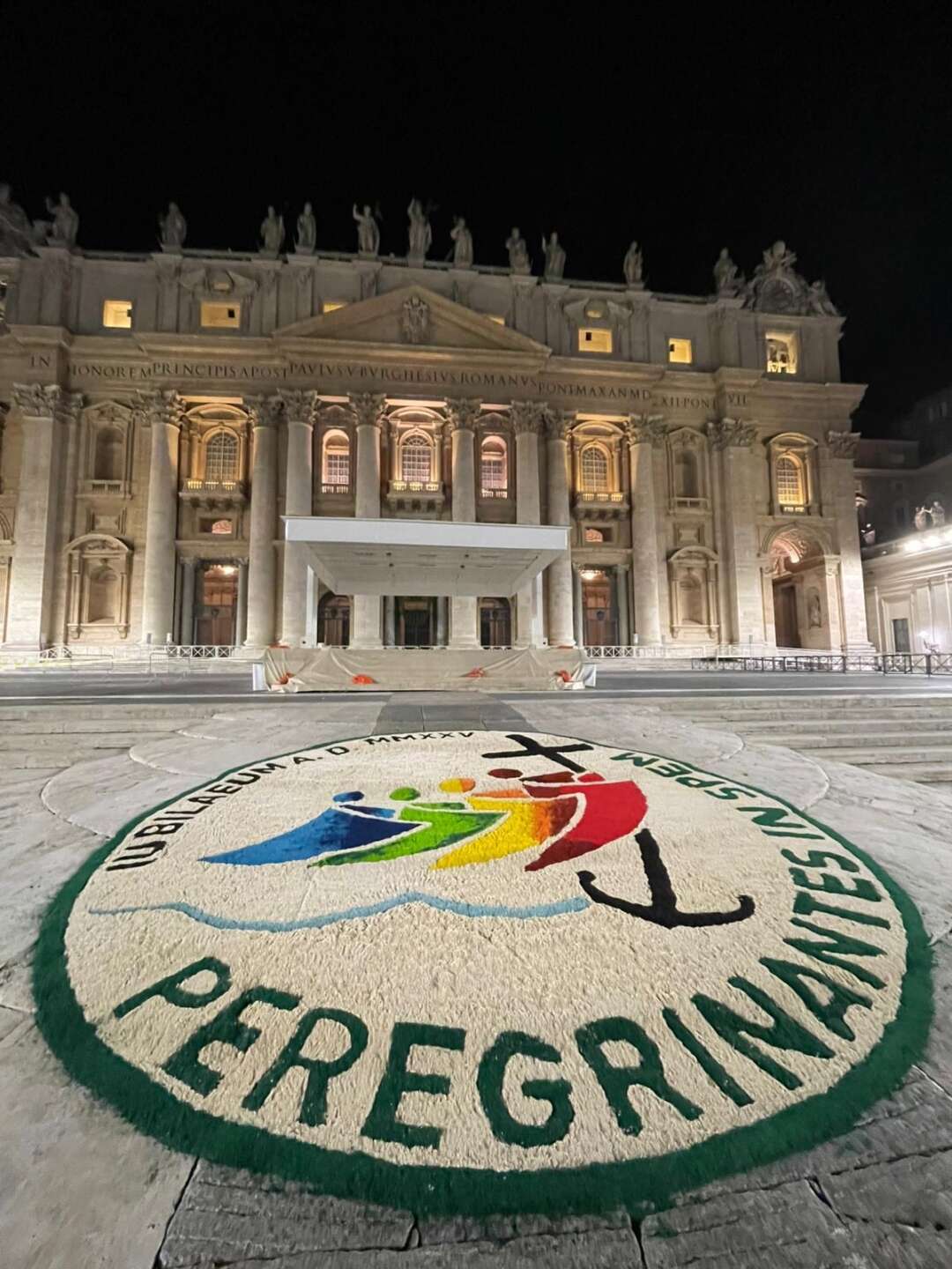 foto cusano mutri lascia a bocca aperta alla storica infiorata di roma