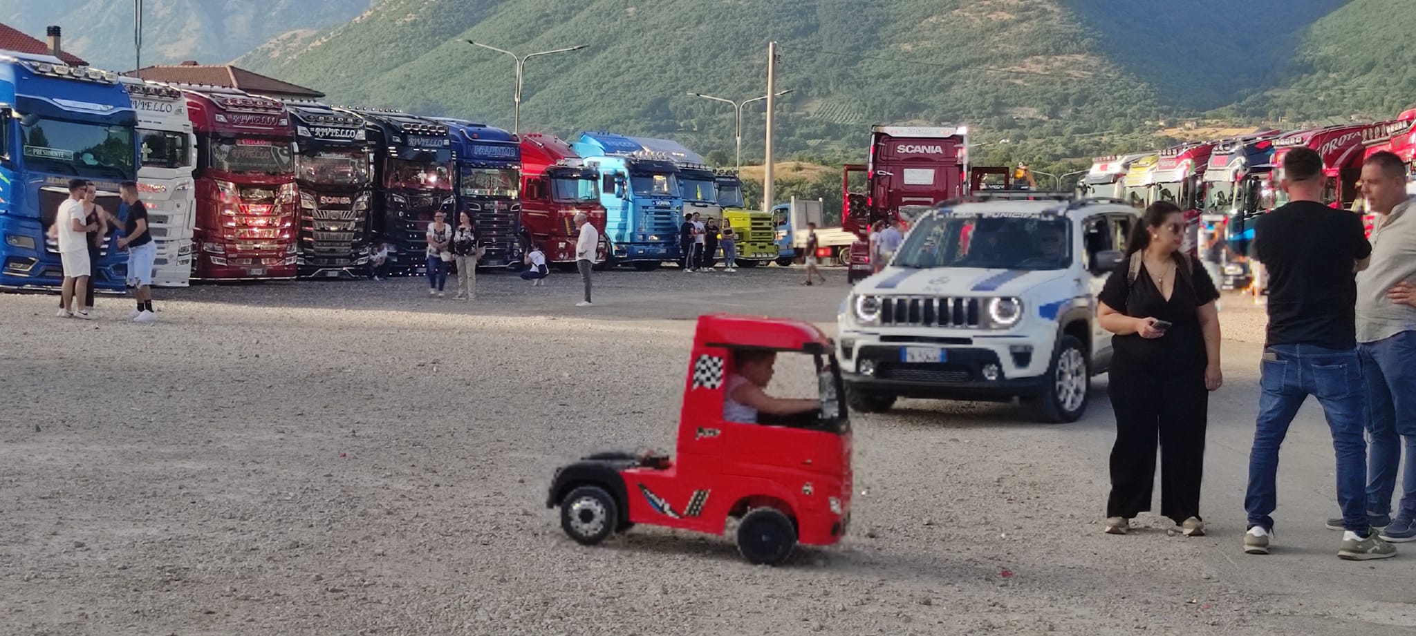 Il 21 e 22 giugno torna ‘Palomonte Truck’: lo spettacolo dei motori del Sud con food e musica Il 21 e 22 giugno torna ‘Palomonte Truck’: lo spettacolo dei motori del Sud con food e musica