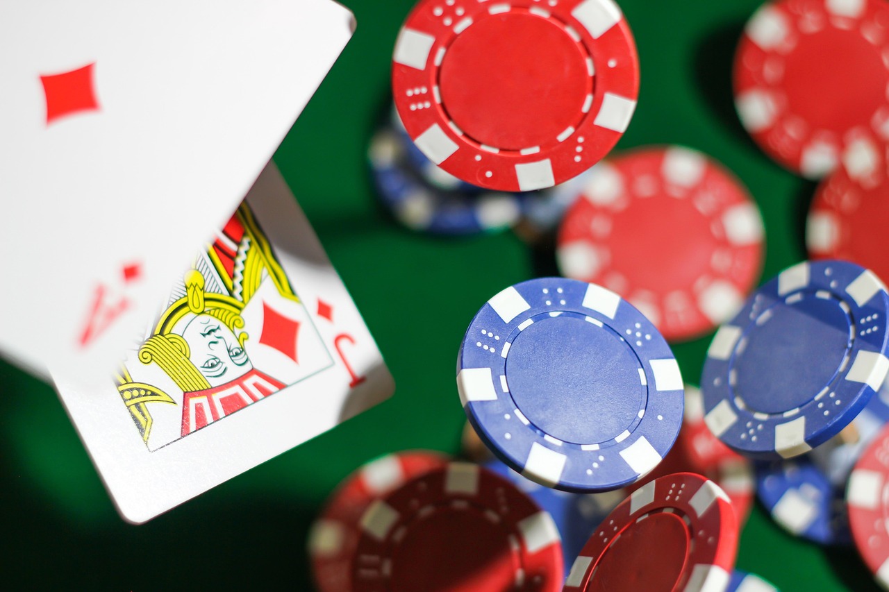 Professione pokerista: quanto guadagna, quante ore gioca e altre curiosità Professione pokerista: quanto guadagna, quante ore gioca e altre curiosità