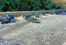 Incidente lungo la Provinciale: tir perde il carico sulla carreggiata