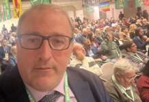 Napoli, presidente Municipalità 2 replica a ‘sfiducia’ di metà consiglio: “Accuse fumose”. E attacca il Pd