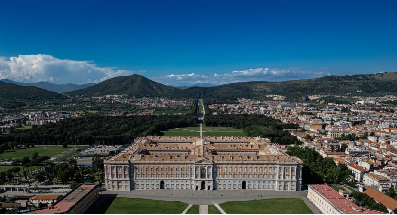 Verso un’alleanza per il territorio: il 22 luglio tavolo di coordinamento alla Reggia di Caserta Verso un’alleanza per il territorio: il 22 luglio tavolo di coordinamento alla Reggia di Caserta