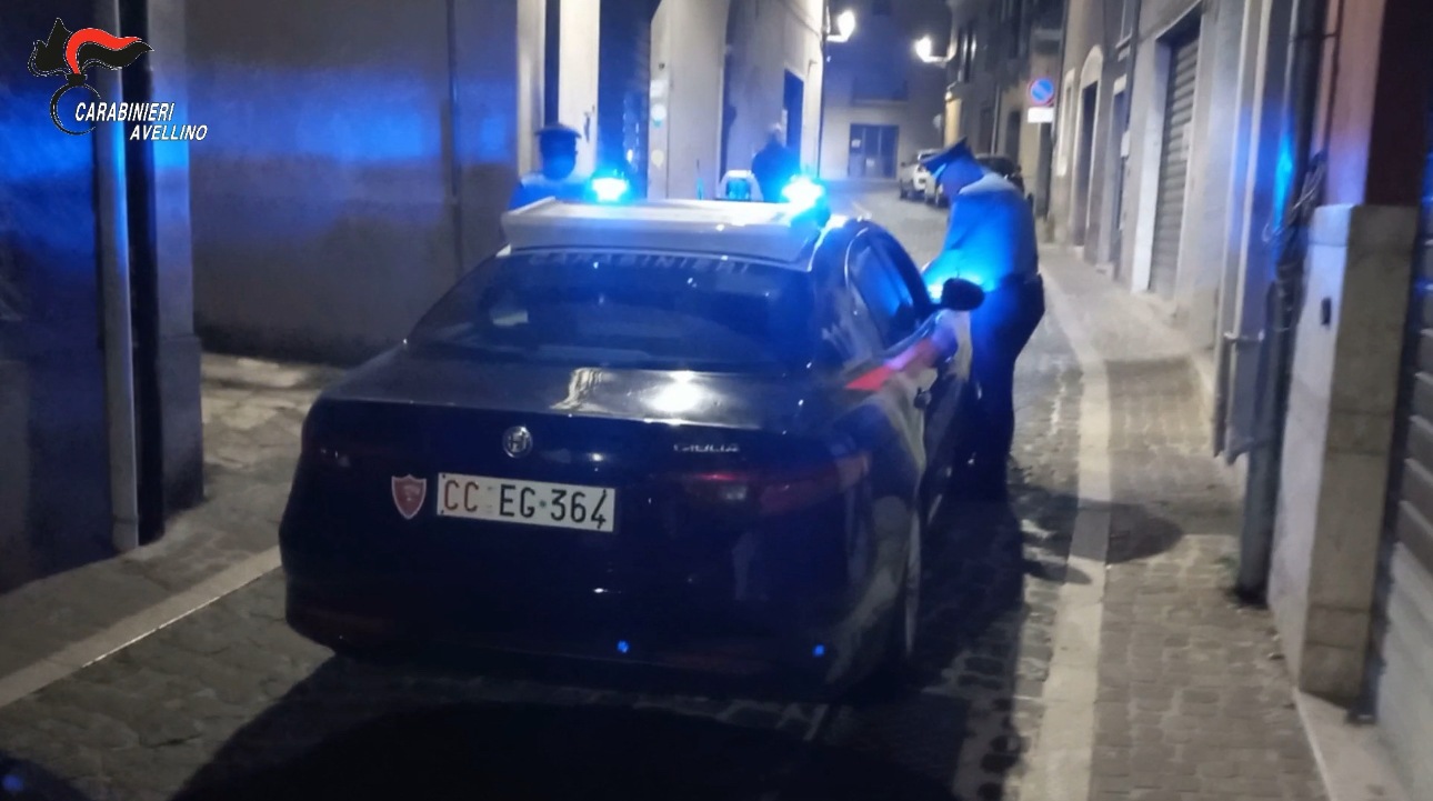 Droga e sicurezza: operazione dei Carabinieri nei locali notturni Droga e sicurezza: operazione dei Carabinieri nei locali notturni
