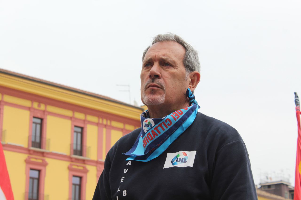 Tragedia nel cantiere di Torre le Nocelle: la UIL rilancia l’allarme sicurezza Tragedia nel cantiere di Torre le Nocelle: la UIL rilancia l’allarme sicurezza