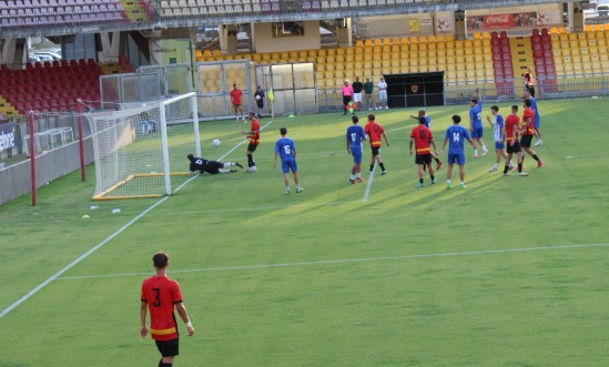 FOTOGALLERY/ Benevento Equipe Campania, 81 giorni dopo tifosi di nuovo al “Vigorito” FOTOGALLERY/ Benevento Equipe Campania, 81 giorni dopo tifosi di nuovo al “Vigorito”