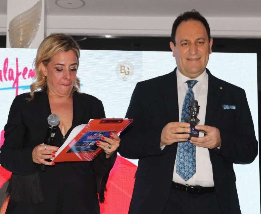Sicurezza stradale, Armando Rocco insignito del premio ‘Malafemmina’ Sicurezza stradale, Armando Rocco insignito del premio ‘Malafemmina’