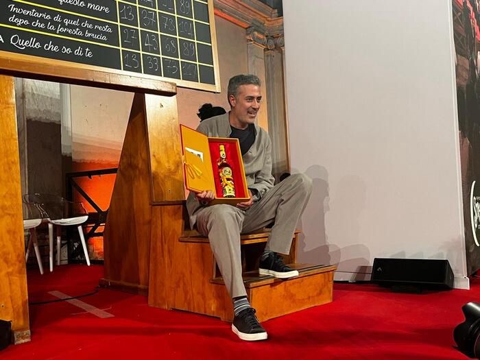 Premio Strega 2025, vince ‘L’anniversario’ di Andrea Bajani