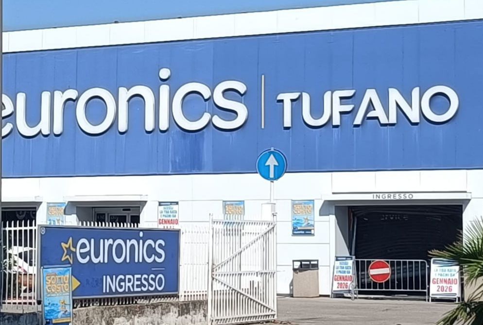 Salerno, tentata rapina a Euronics Salerno, tentata rapina a Euronics