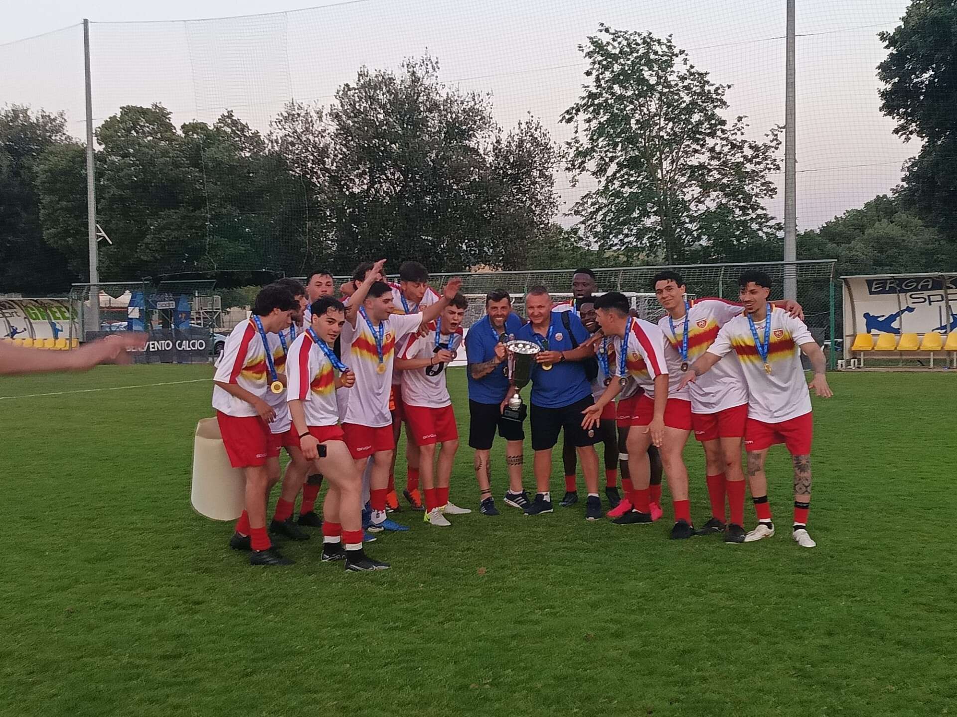 Il Benevento Next Gen guarda al futuro, il presidente Pepe: “Sarà una stagione calcistica esplosiva” Il Benevento Next Gen guarda al futuro, il presidente Pepe: “Sarà una stagione calcistica esplosiva”