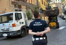 FOTO/ Polizia Locale: controlli attività commerciali e movida