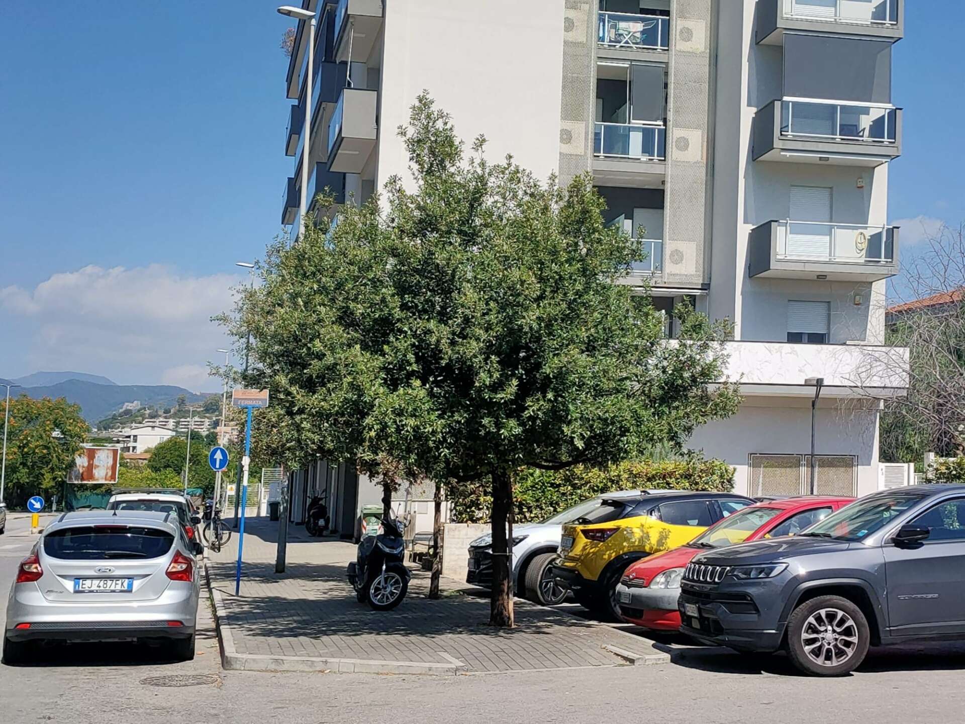 Spari contro auto e persone, denuncia ai carabinieri di un uomo di 41 anni Spari contro auto e persone, denuncia ai carabinieri di un uomo di 41 anni