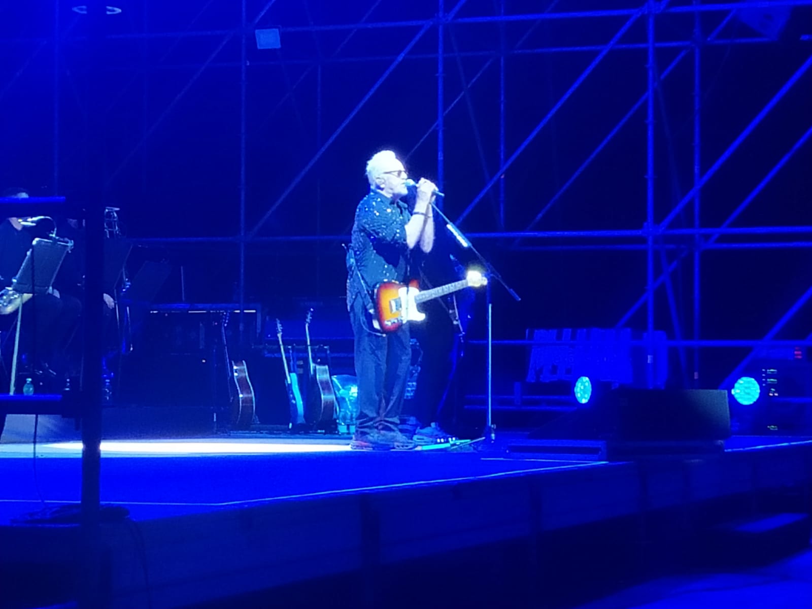 FOTO/ Da ‘Gloria’ a ‘Gente di Mare’: il Bct Music regala un tuffo nelle emozioni con Umberto Tozzi
