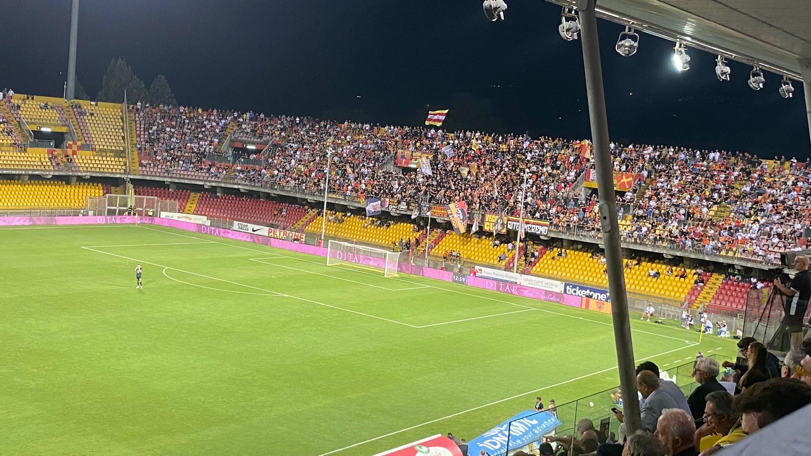 Benevento Casertana, un altro derby senza tifosi Benevento Casertana, un altro derby senza tifosi