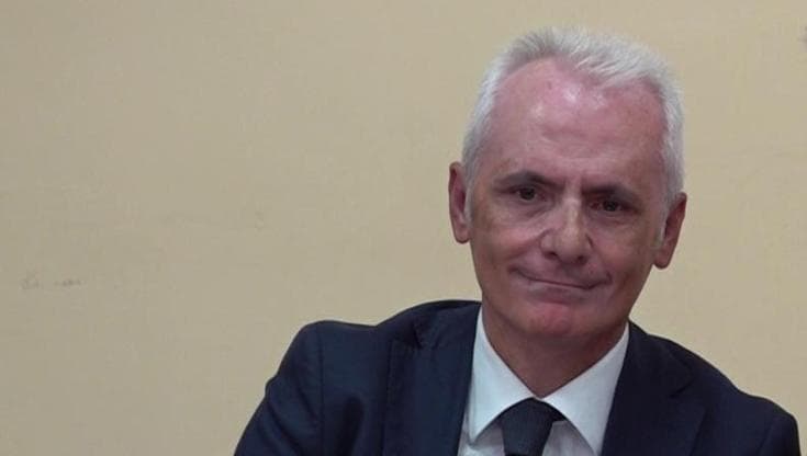Dimissioni Lenzi, le reazioni del mondo della politica Dimissioni Lenzi, le reazioni del mondo della politica