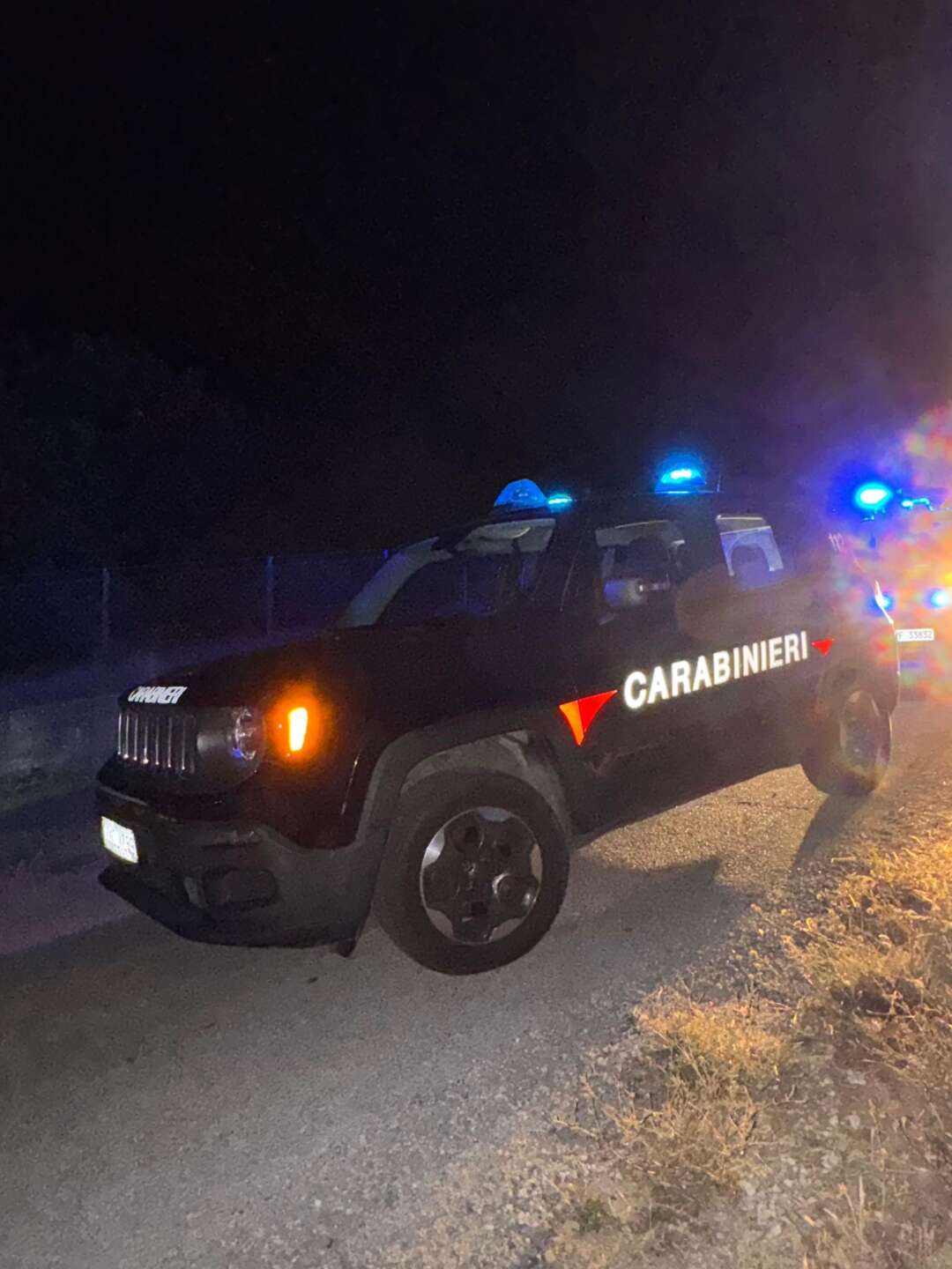 tragedia in irpinia auto si ribalta nella notte muore un uomo
