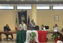 Il sindaco vieta cibo per cani randagi: diffida della “LEAL”