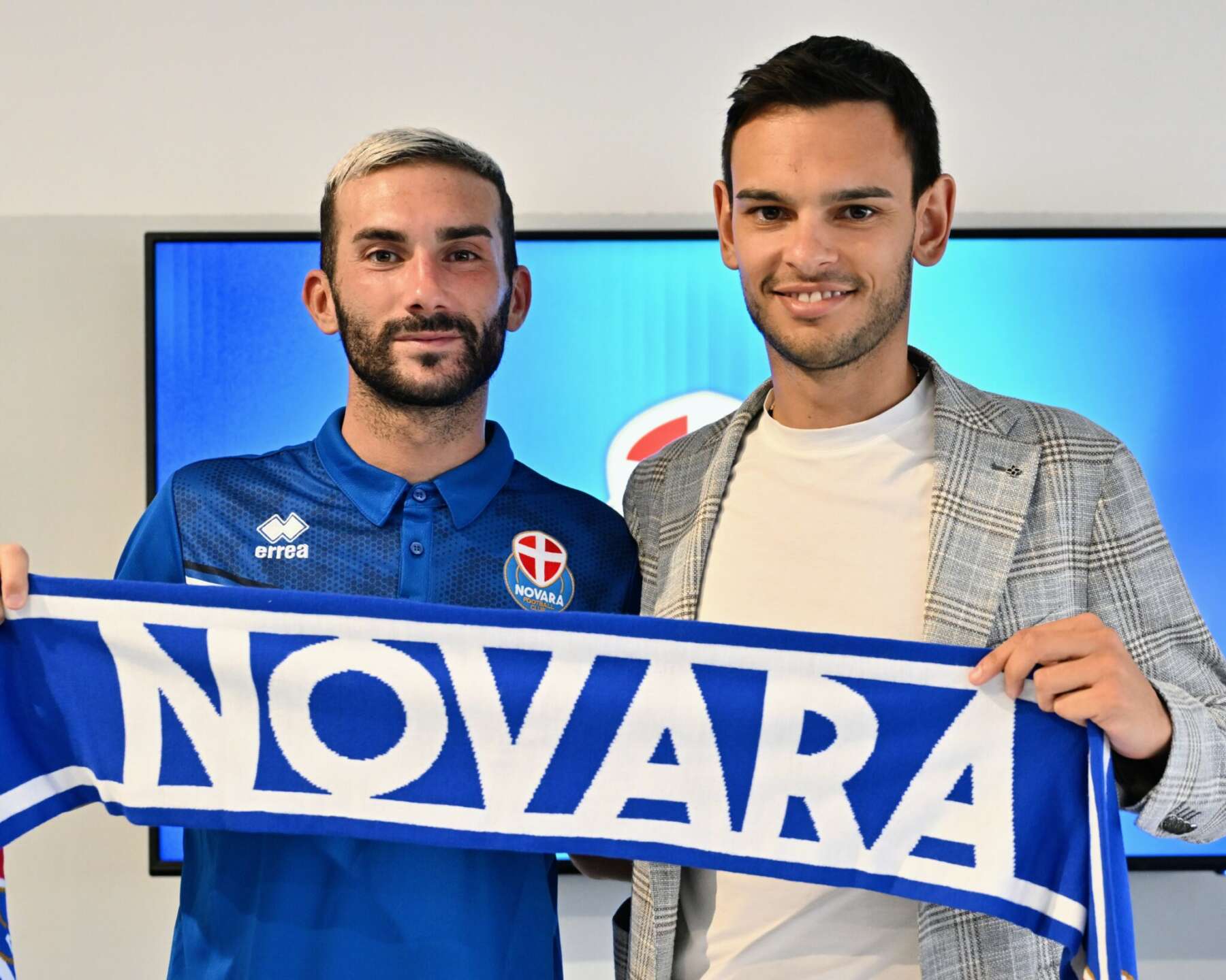 Ex Benevento, Lanini si presenta a Novara: “Via dal Sannio per giocarmi le carte altrove” Ex Benevento, Lanini si presenta a Novara: “Via dal Sannio per giocarmi le carte altrove”