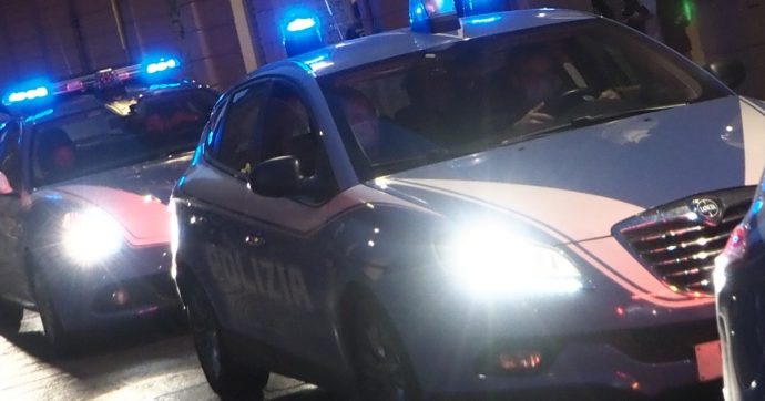 colpi di pistola contro un8217auto in corsa paura in citt224