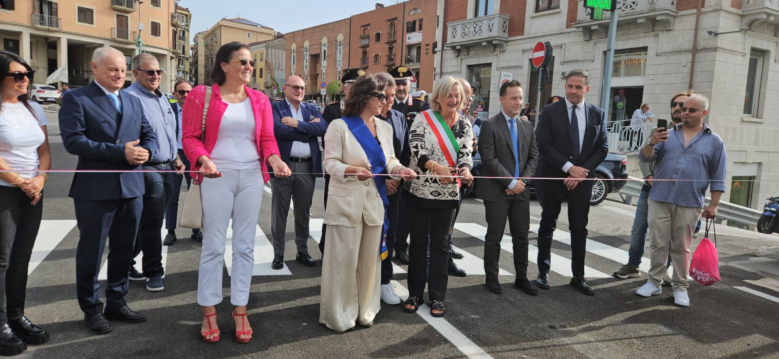 VIDEO  Il Commissario inaugura il ponte: Avellino può riprendersi