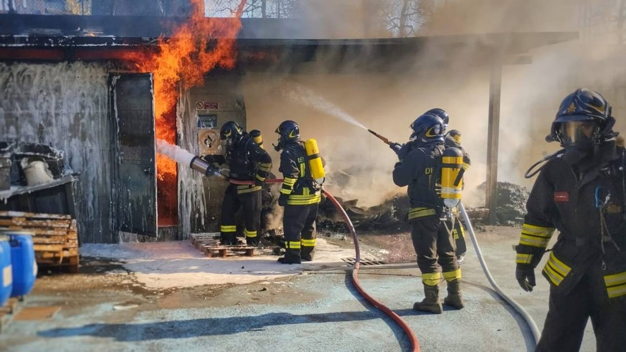 sicurezza a ferragosto 5000 vigili del fuoco in servizio operativo