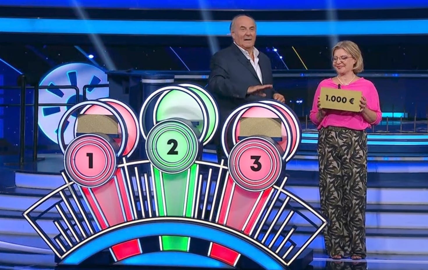 Barbara protagonista a ‘La Ruota della Fortuna’: ecco quanto ha vinto la concorrente sannita Barbara protagonista a ‘La Ruota della Fortuna’: ecco quanto ha vinto la concorrente sannita