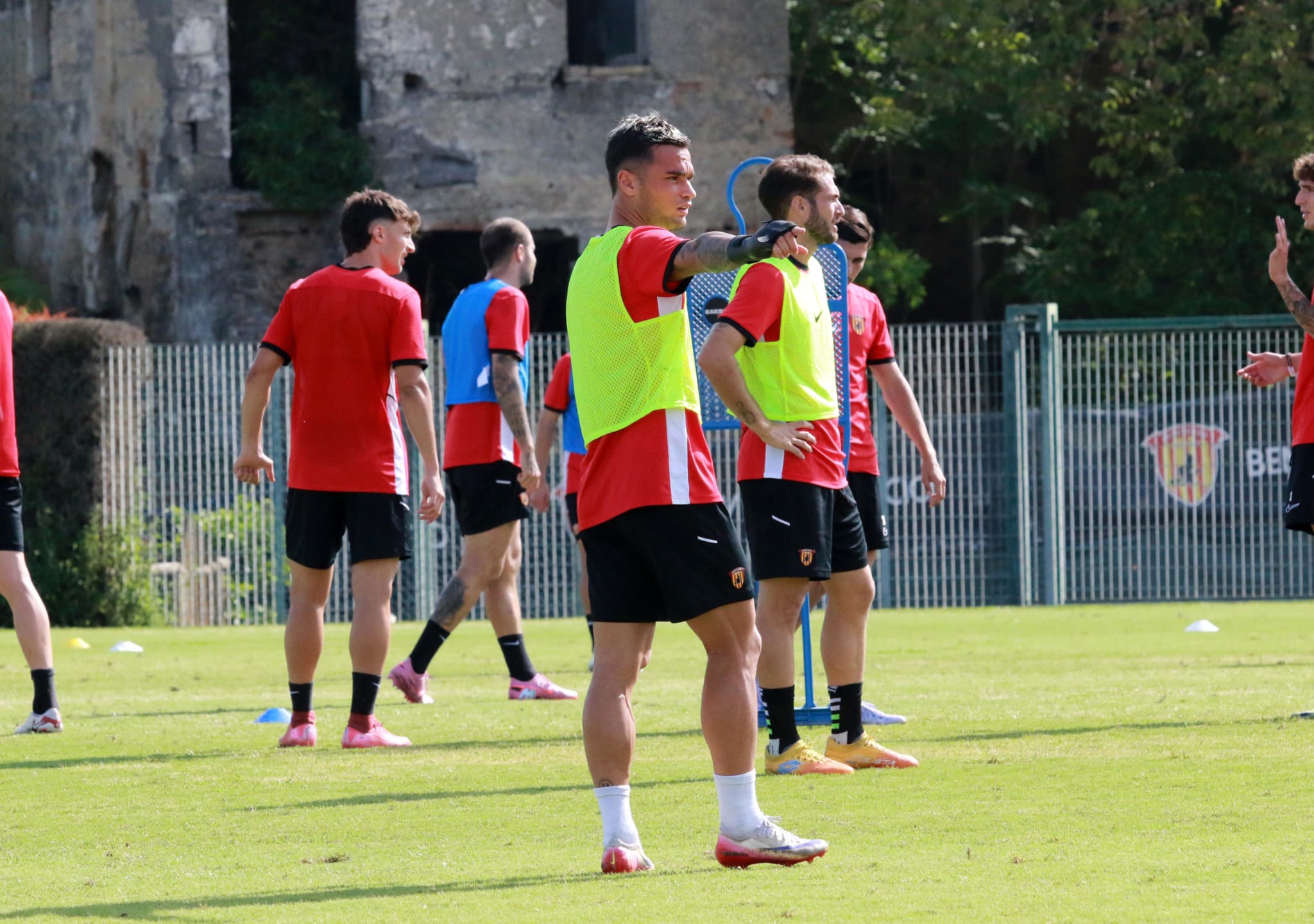 FOTO/ Benevento, seduta a porte aperte: Della Morte e Mignani ‘vedono’ la convocazione FOTO/ Benevento, seduta a porte aperte: Della Morte e Mignani ‘vedono’ la convocazione
