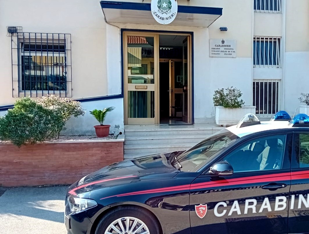 violenza domestica uomo finisce in carcere dopo la condanna