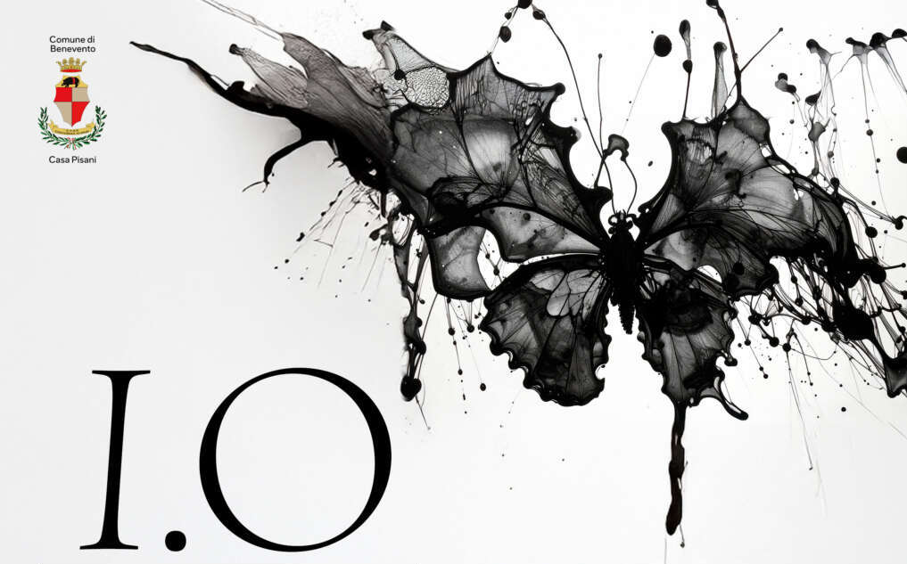 Benevento ospita ‘I.O.’: un’opera audiovisiva sull’identità artificiale e l’osservazione del sé Benevento ospita ‘I.O.’: un’opera audiovisiva sull’identità artificiale e l’osservazione del sé