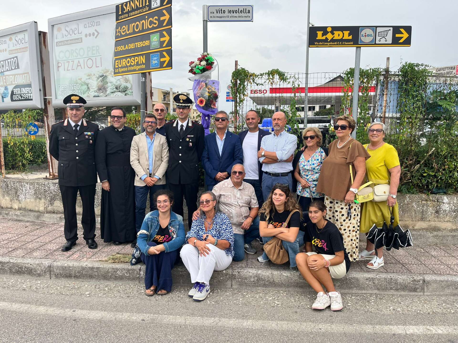 Trucidato dalla mafia, a Benevento si ricorda il maresciallo dei carabinieri Vito Ievolella Trucidato dalla mafia, a Benevento si ricorda il maresciallo dei carabinieri Vito Ievolella