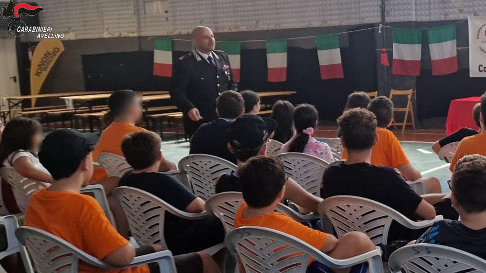 Carabinieri e Protezione Civile insieme per educare le nuove generazioni Carabinieri e Protezione Civile insieme per educare le nuove generazioni