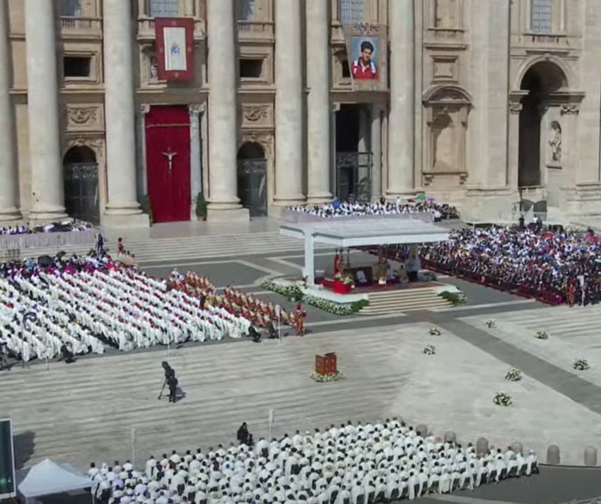 A Centola festa per il Santo dei Millennials A Centola festa per il Santo dei Millennials