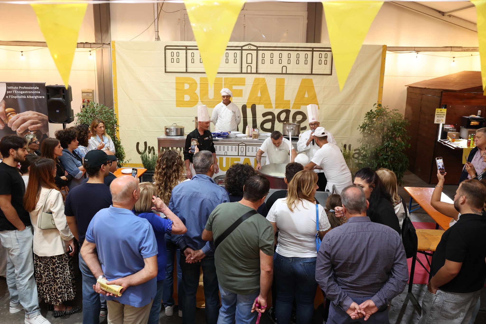 Gusto, tradizioni e spettacoli: dal 19 al 21 settembre all’A1Expò torna il Bufala Village