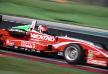 Carofano, weekend da brividi a Vallelunga: rimonta straordinaria fino al quarto posto