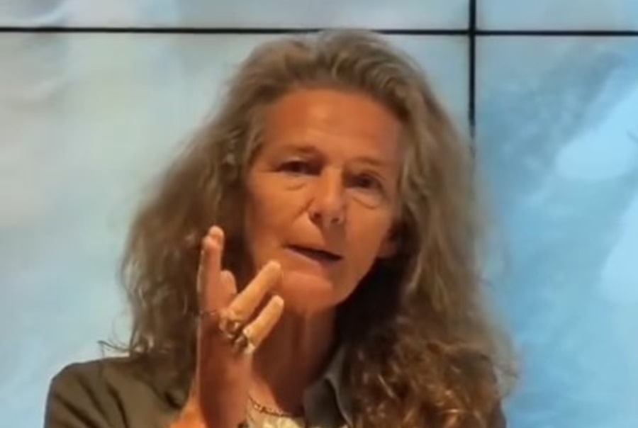 Napoli, consigliera Sciarelli si dimette per protesta: “Mancato decentramento affossa Municipalità” Napoli, consigliera Sciarelli si dimette per protesta: “Mancato decentramento affossa Municipalità”