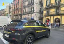 Maxi sequestro di prodotti per Halloween tra Napoli e provincia