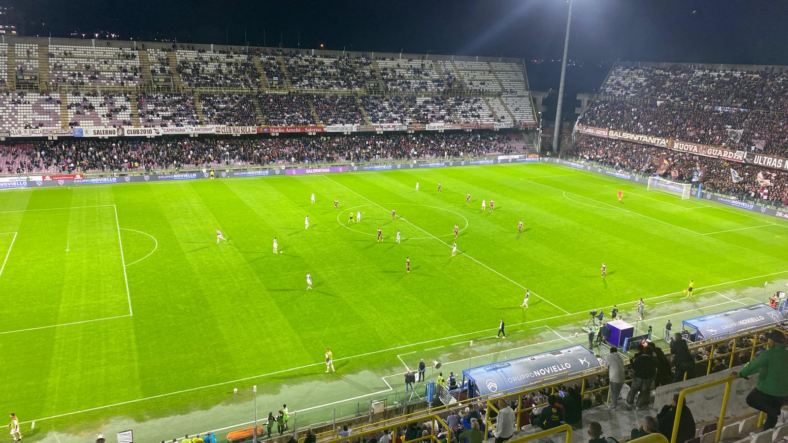Salernitana Casertana, il derby è granata: all’Arechi finisce 2 1 per la squadra di Raffaele Salernitana Casertana, il derby è granata: all’Arechi finisce 2 1 per la squadra di Raffaele