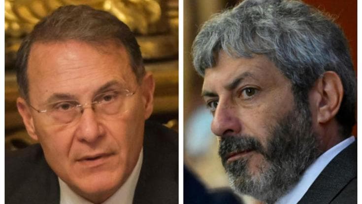 Campania, il sondaggio che cambia la corsa: Fico Cirielli testa a testa, resta l’incognita De Luca Campania, il sondaggio che cambia la corsa: Fico Cirielli testa a testa, resta l’incognita De Luca